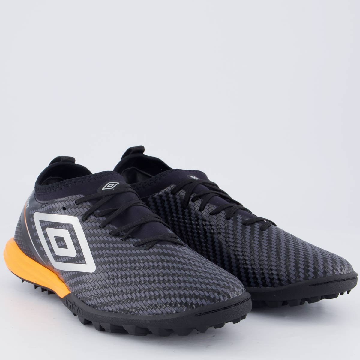 Chuteira Umbro Adamant Top Speed Club Society Preta e Laranja Preto 2
