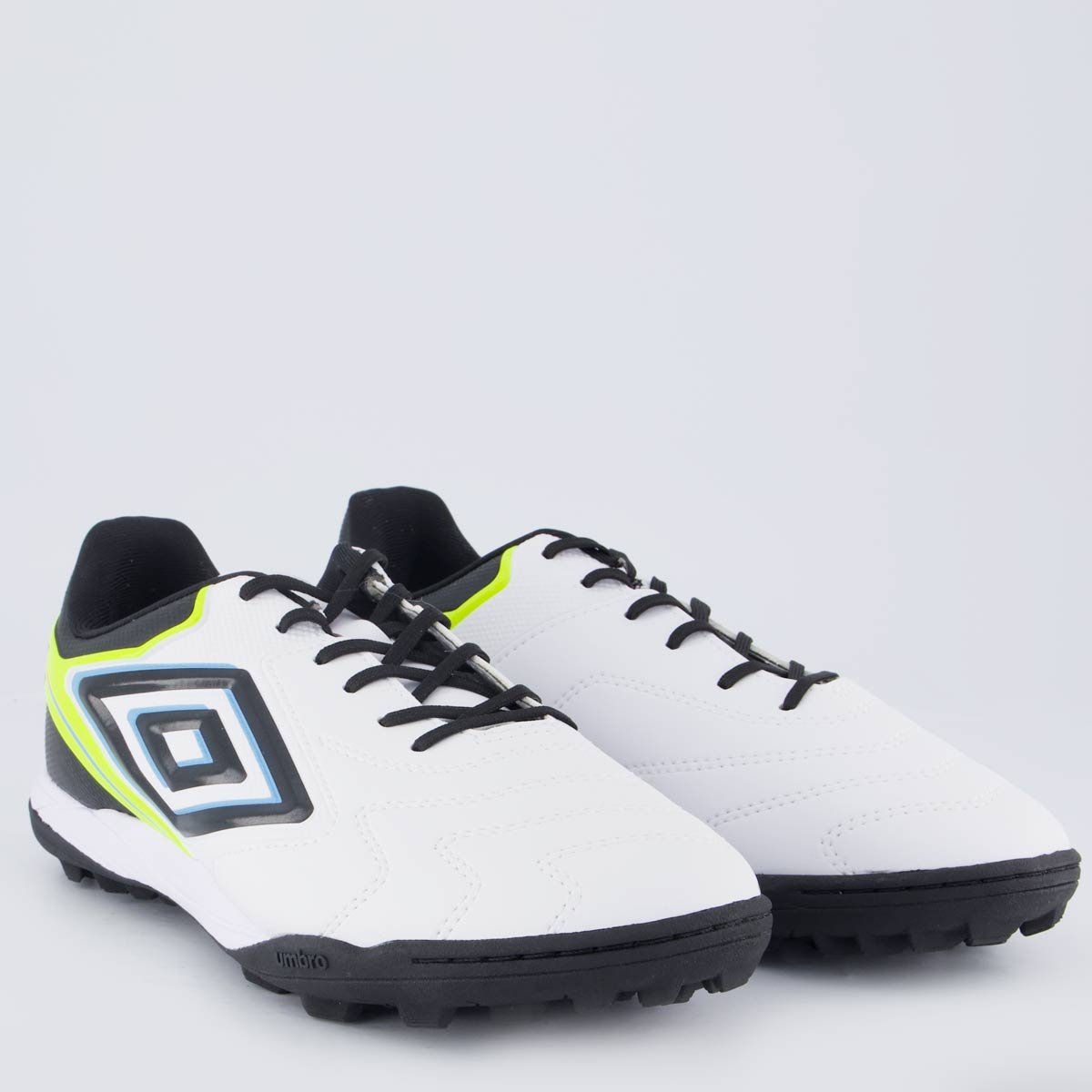 Chuteira Umbro Adamant Master Class Club Society Branca e Verde Branco 2