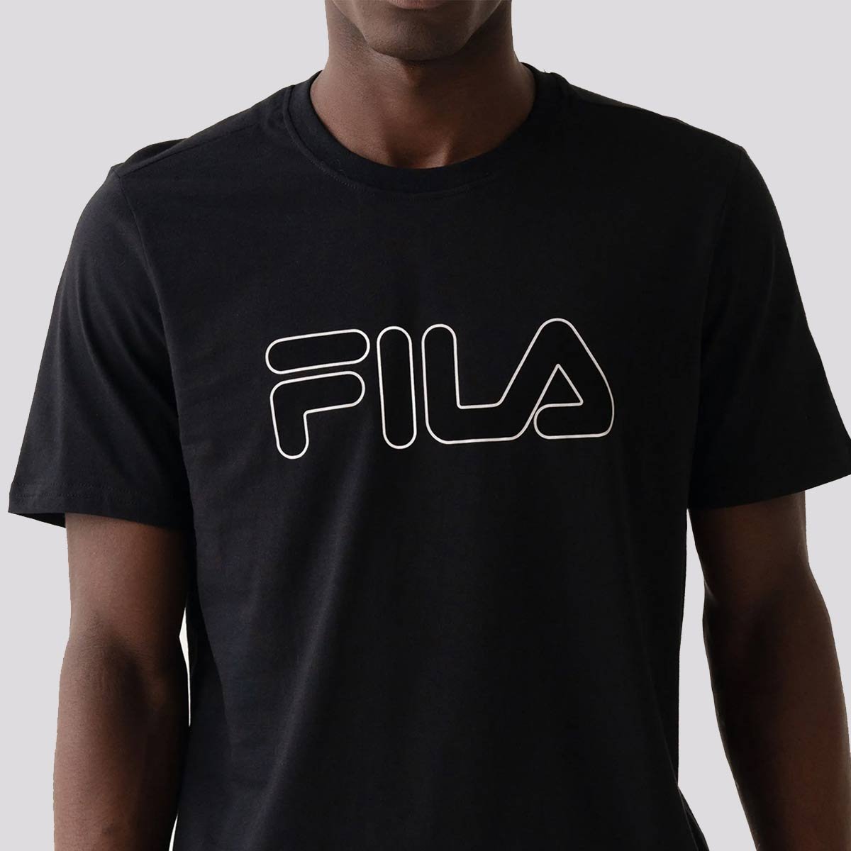 Camiseta Fila Regular Letter Outline Preto Preto 4