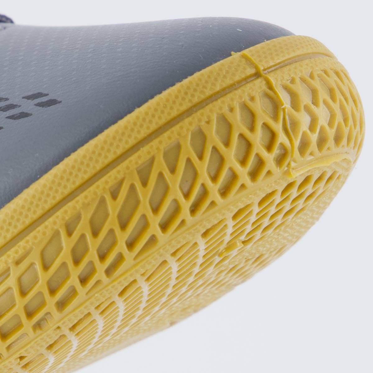 Chuteira Umbro Fast II Futsal Juvenil Cinza Cinza 8