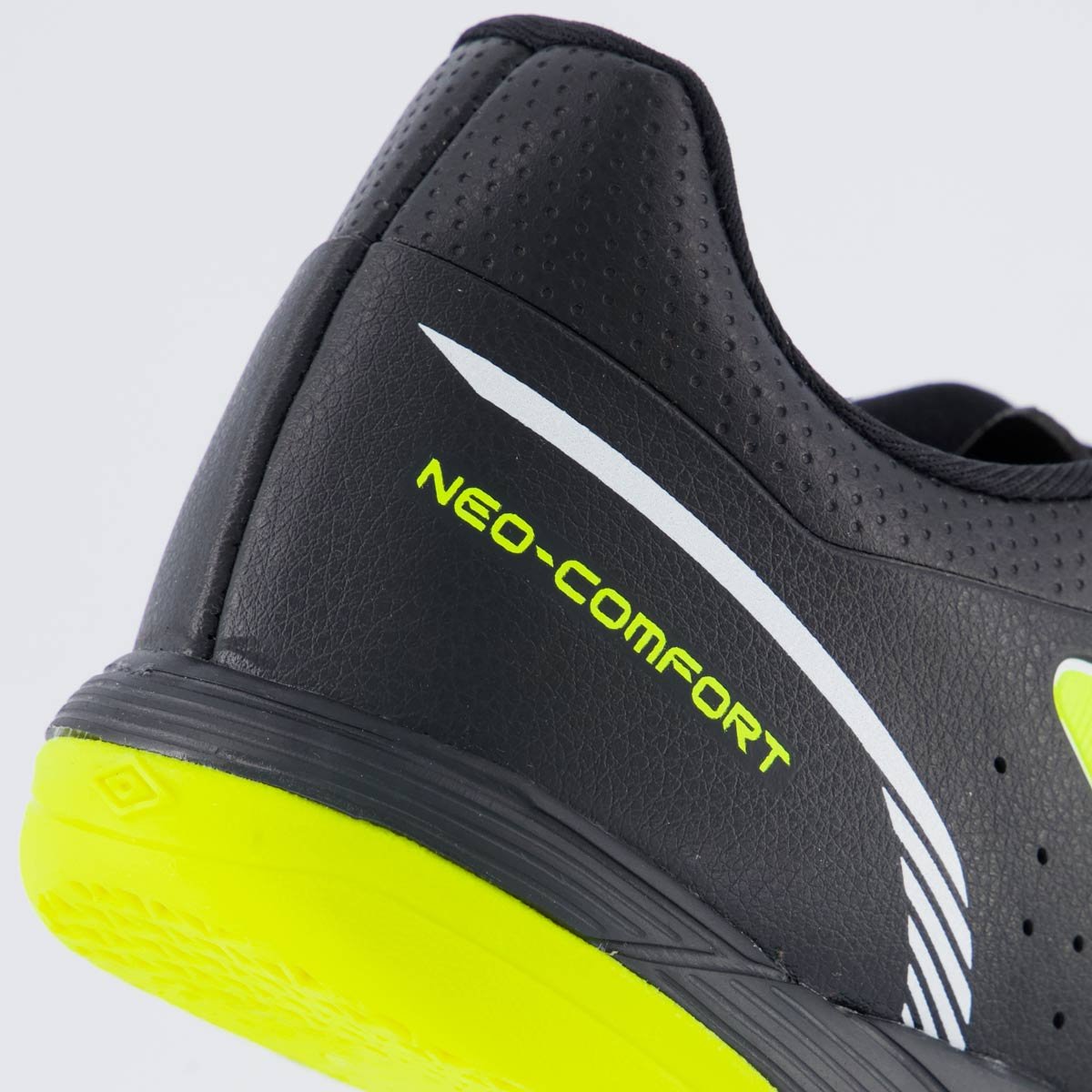 Chuteira Umbro Neo-Comfort Futsal Preta Preto/Verde 6