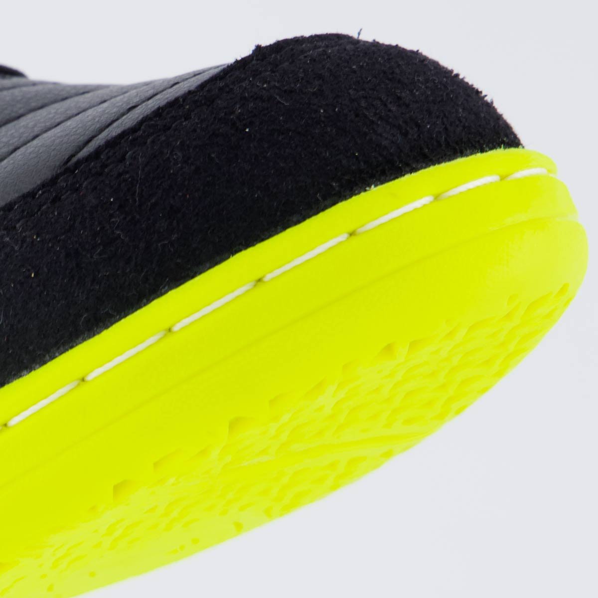 Chuteira Umbro Neo-Comfort Futsal Preta Preto/Verde 8