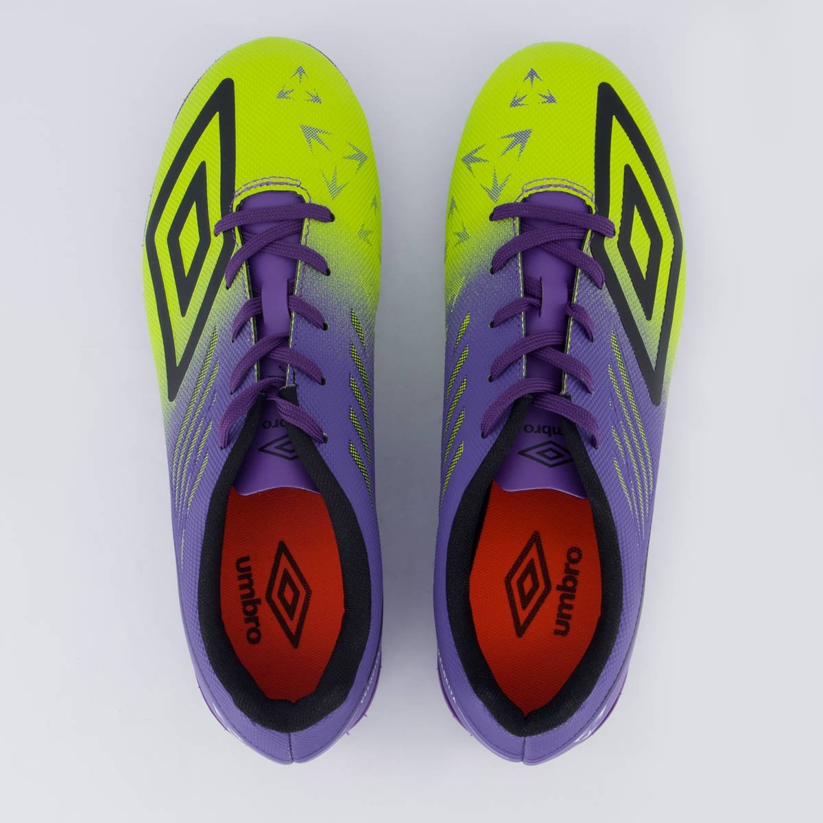 Chuteira Umbro Velocita Décimo Club Campo Roxa e Verde Roxo/Verde 4