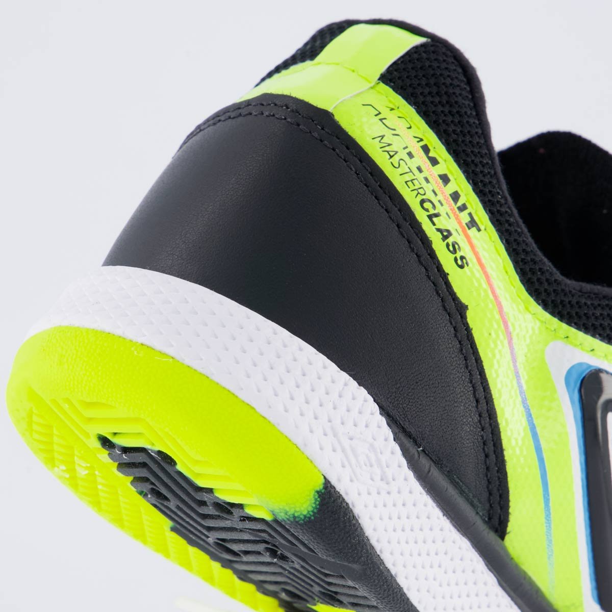 Chuteira Umbro Adamant Master Class Pro Bump Futsal Branca Branco/Verde 6