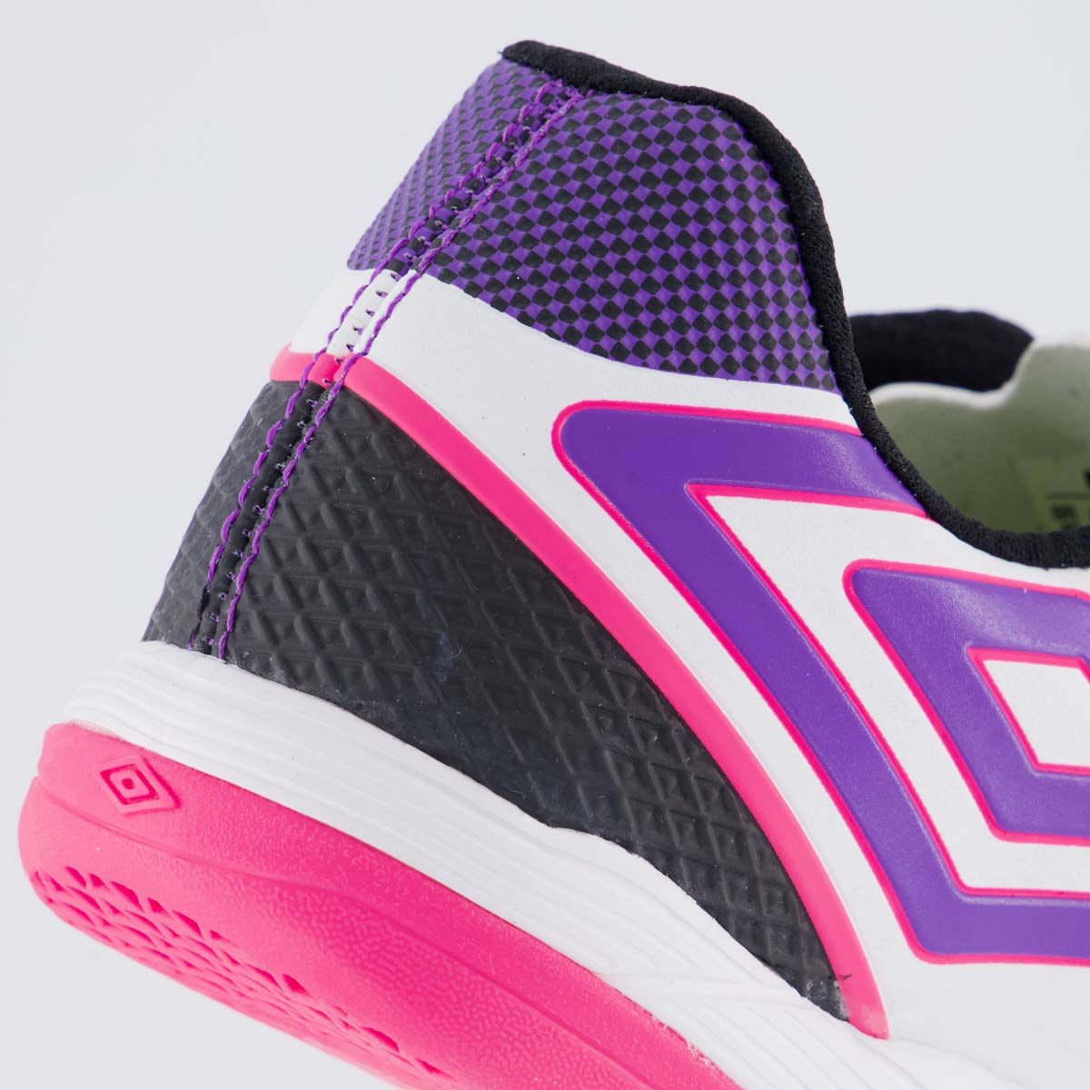 Chuteira Umbro Pro 5 Bump Club II Futsal Branca e Roxa Branco 6