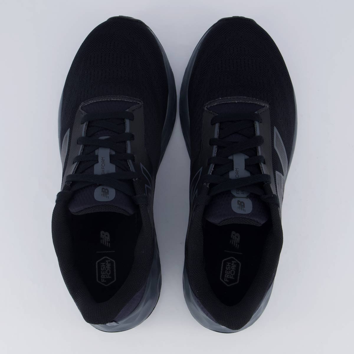 Tênis New Balance Fresh Foam Arishi V4 Preto e Cinza Preto 4