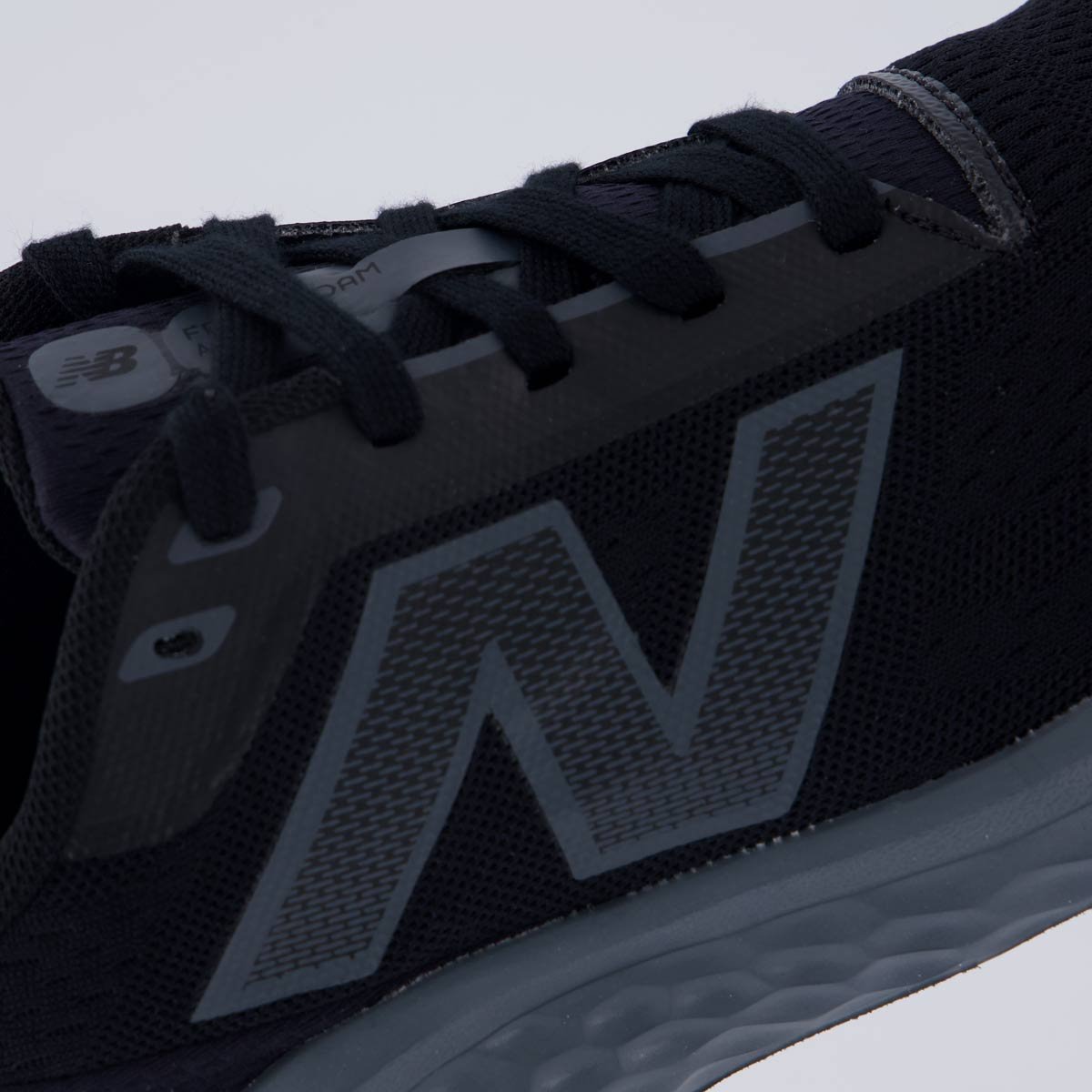 Tênis New Balance Fresh Foam Arishi V4 Preto e Cinza Preto 7