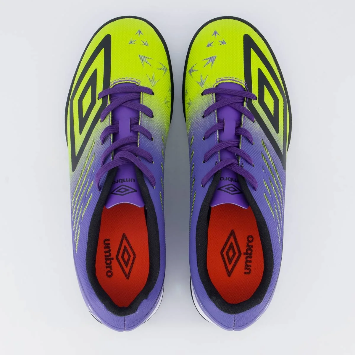 Chuteira Umbro Velocita Décimo Club Society Verde e Roxa Roxo 4