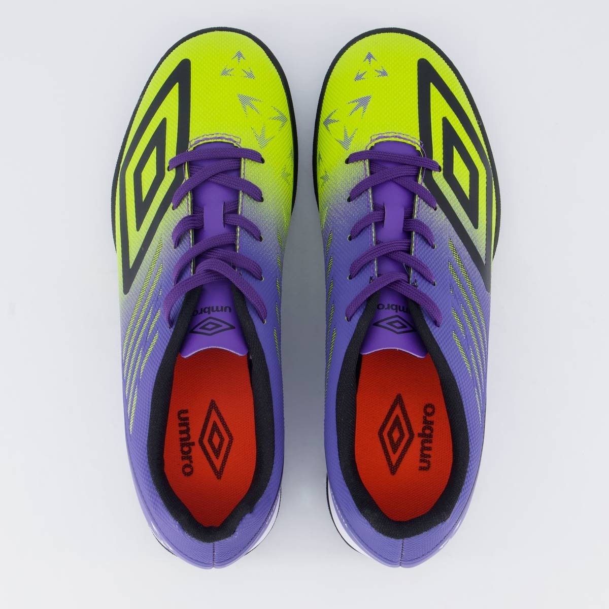 Chuteira Umbro Velocita Décimo Club Society Verde e Roxa Roxo 4