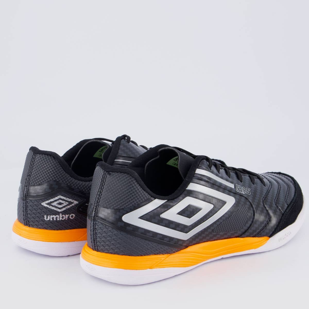 Chuteira Umbro Pro 5 Bump Club Futsal Laranja e Preta Preto 3