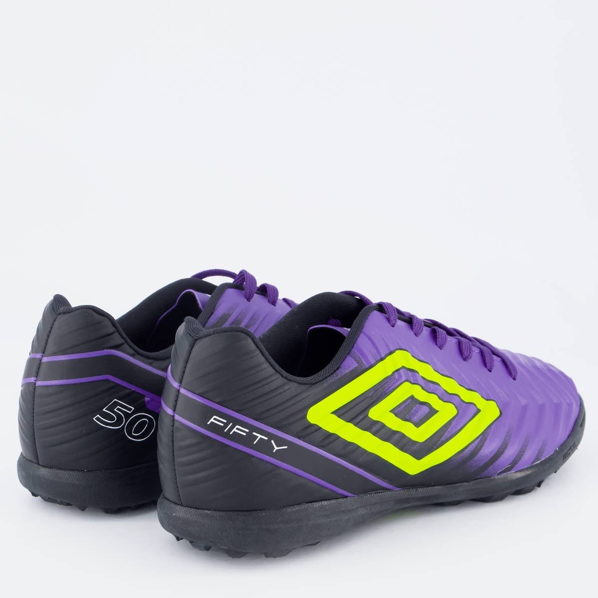 Chuteira Umbro Fifty V Society Roxa e Preta Roxo 3