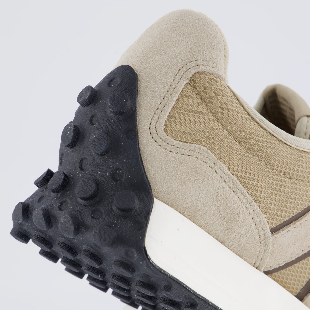 Tênis New Balance 327 V1 Bege Bege 6