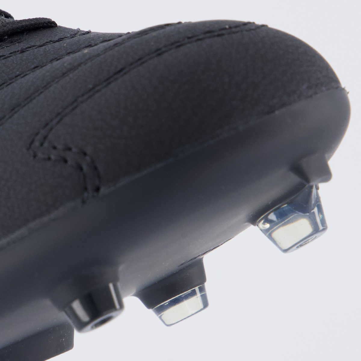 Chuteira Umbro Adamant Master Class Club Campo Preta e Prata Preto 8