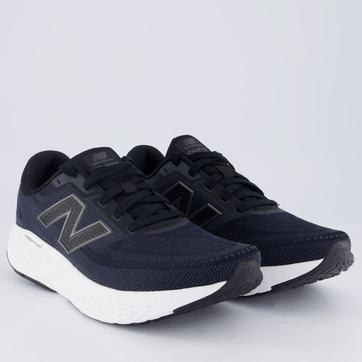 Tênis New Balance Fresh Foam X Evoz V4 Preto e Branco Azul Marinho 2