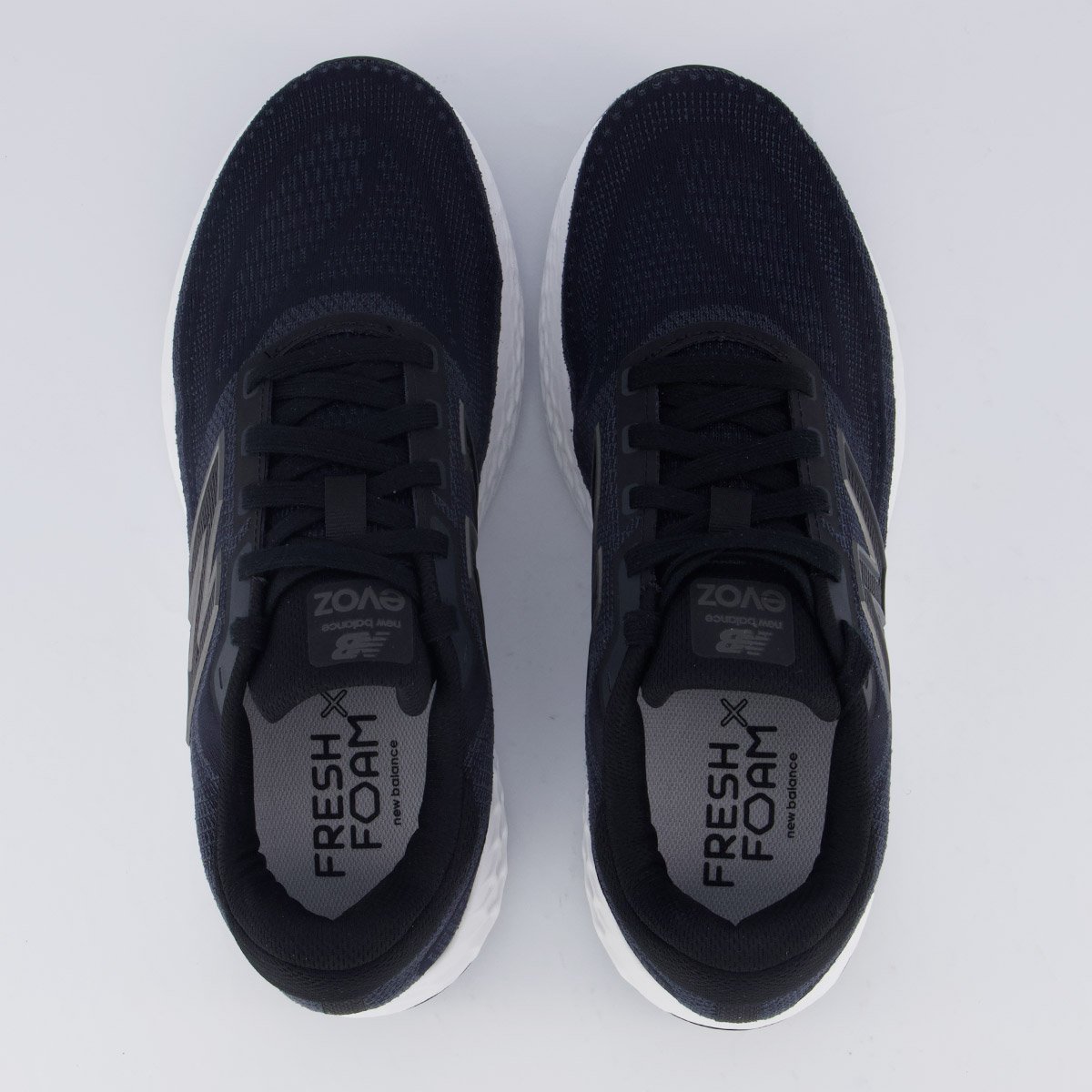 Tênis New Balance Fresh Foam X Evoz V4 Preto e Branco Azul Marinho 4