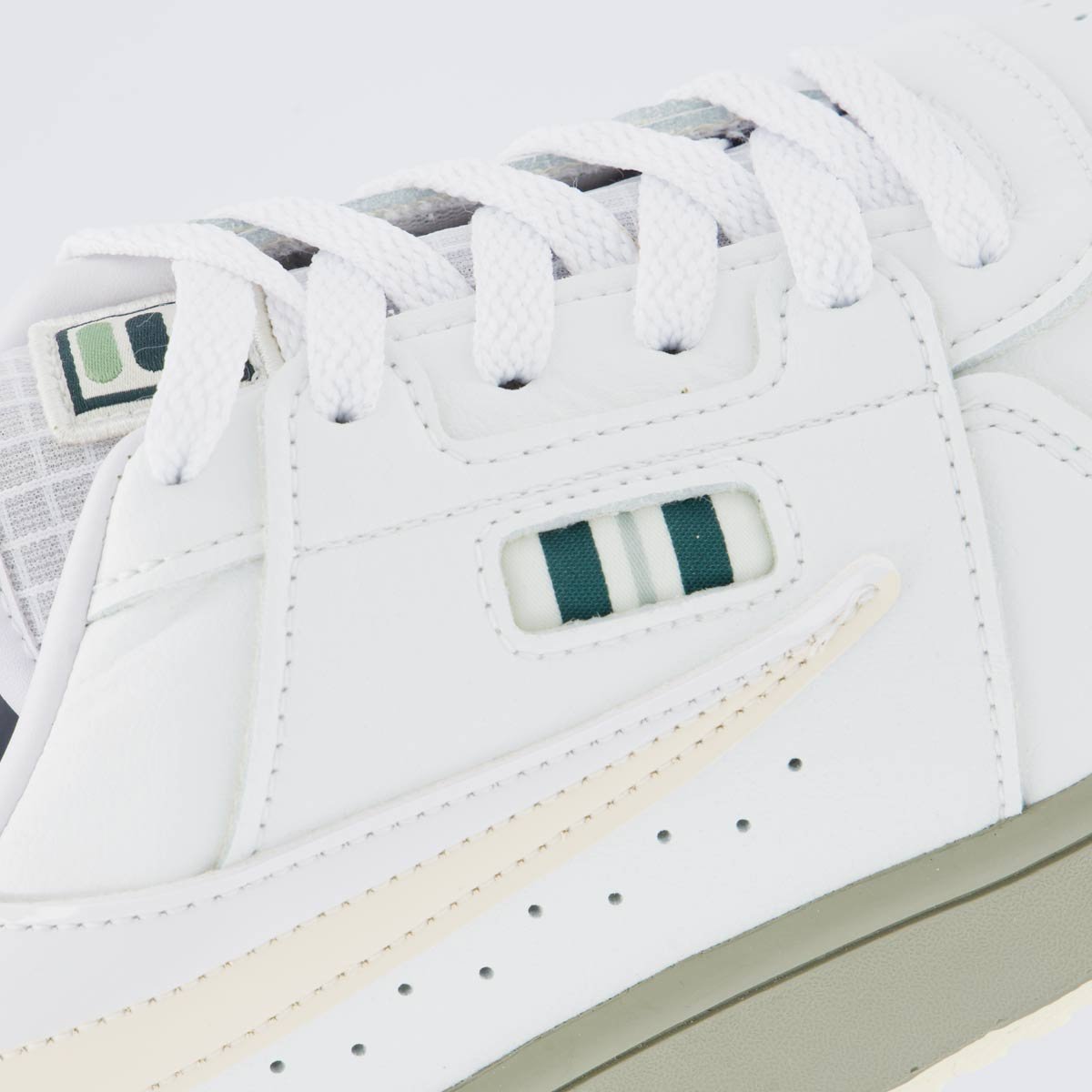 Tênis Fila Classic Tennis Branco Branco 7