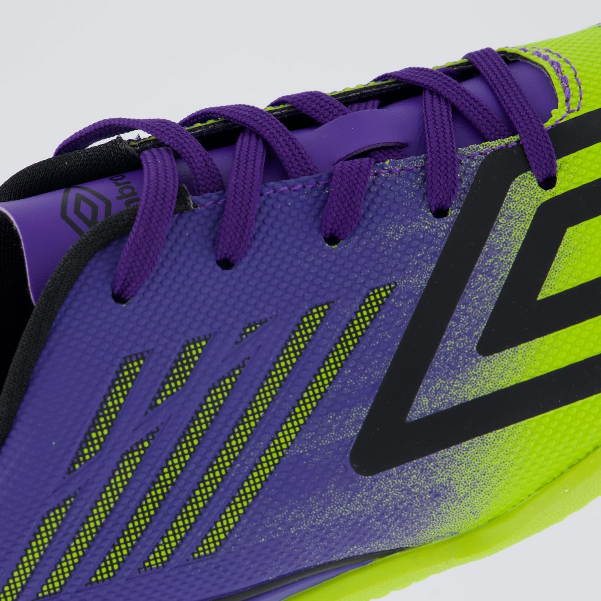 Chuteira Umbro Velocita Décimo Club Futsal Roxa e Verde Roxo 7