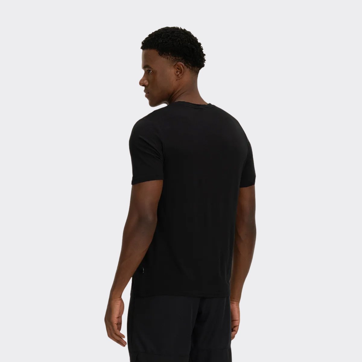 Camiseta New Balance Tenacity Logo Preta Preto 3