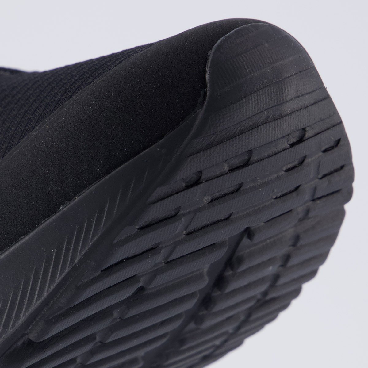 Tênis Olympikus Cosmo Preto e Dourado Preto 8