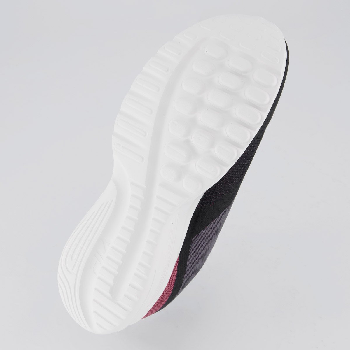 Tênis Fila Vector Feminino Preto e Grafite Preto 5