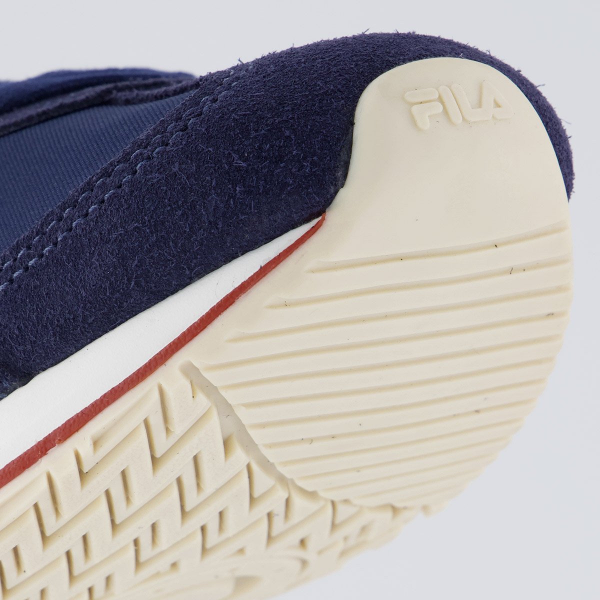 Tênis Fila 70 Trainer Marinho e Bege Azul Marinho 8
