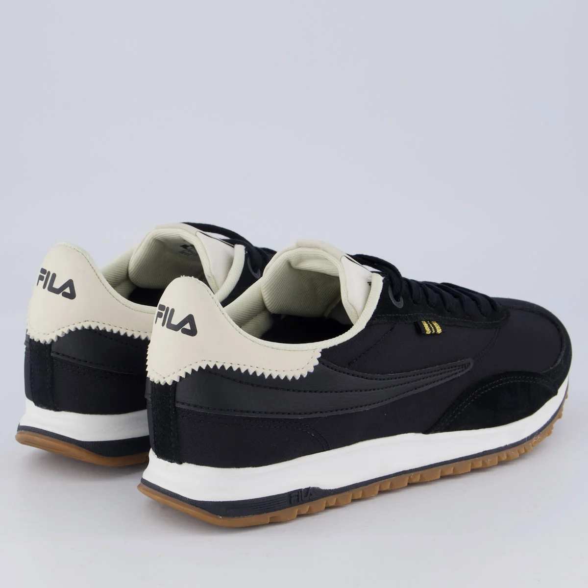 Tênis Fila 70 Trainer Preto e Bege Preto 3