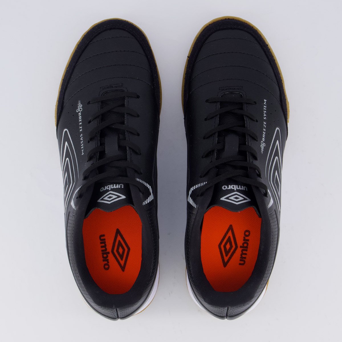 Chuteira Umbro Neo-Comfort Futsal Preta e Prata Preto 4