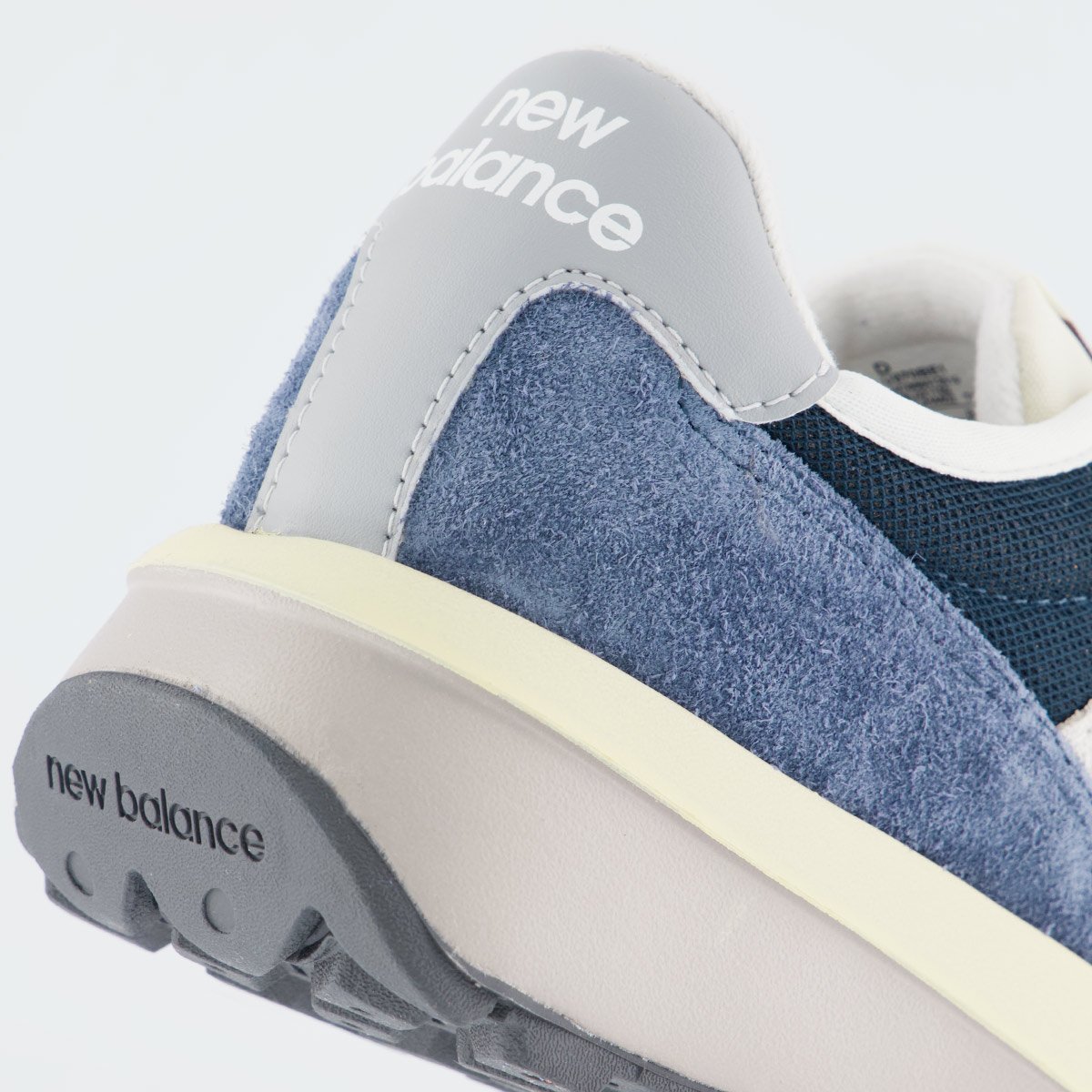 Tênis New Balance 370 V1 Marinho Azul 6