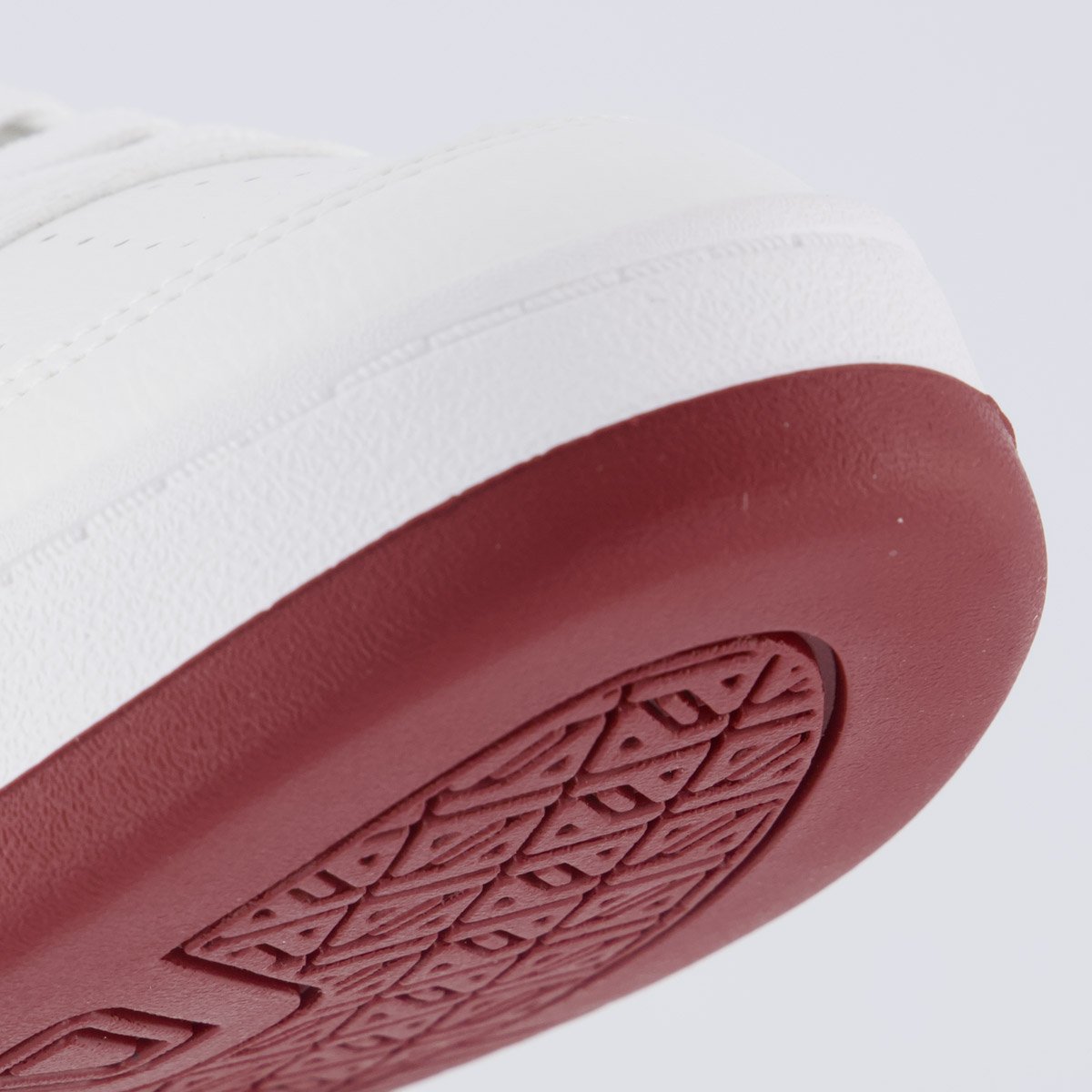 Tênis Puma Caven 2.0 BDP Branco e Vinho Branco/Vinho 8