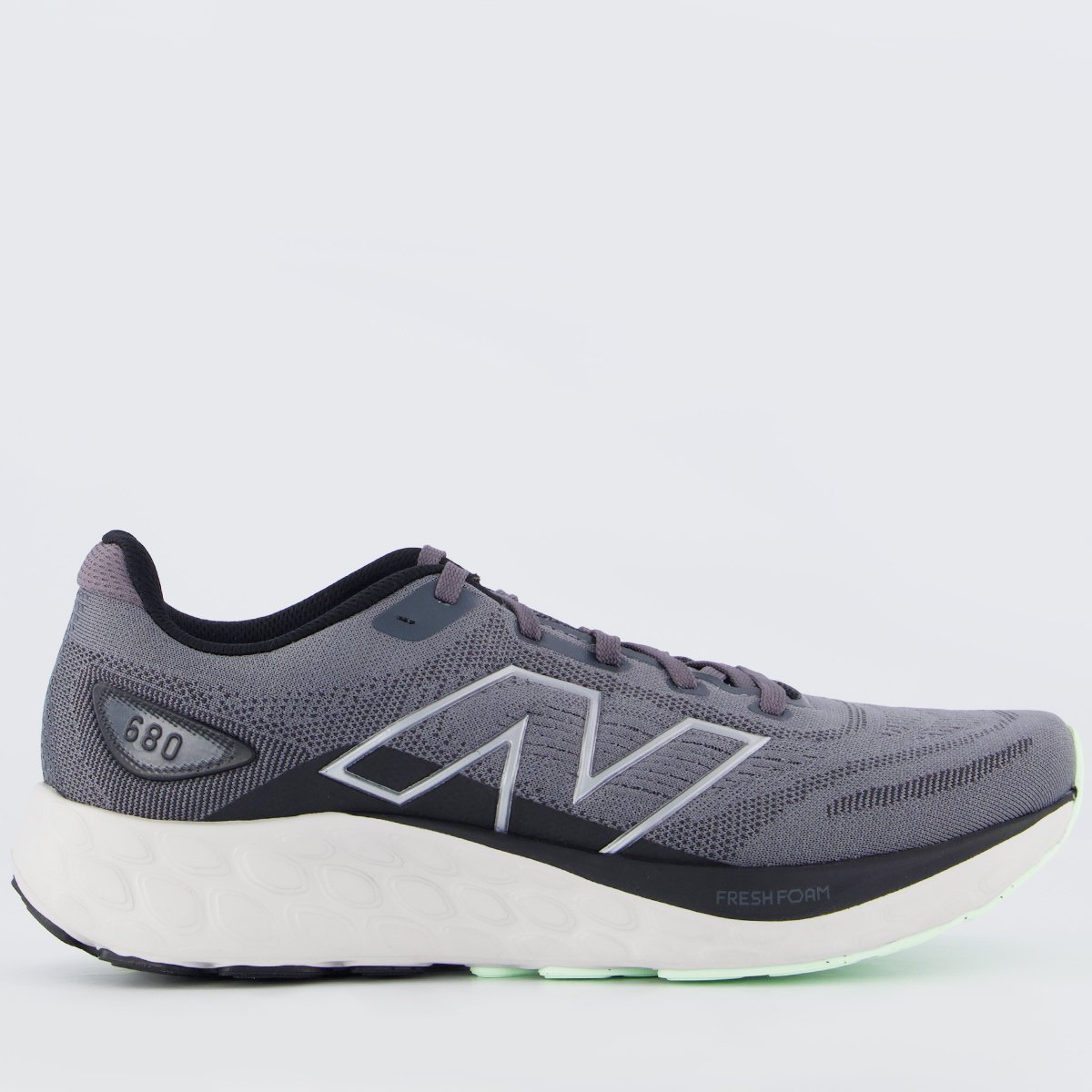 Tênis New Balance Fresh Foam 680 V8 Cinza