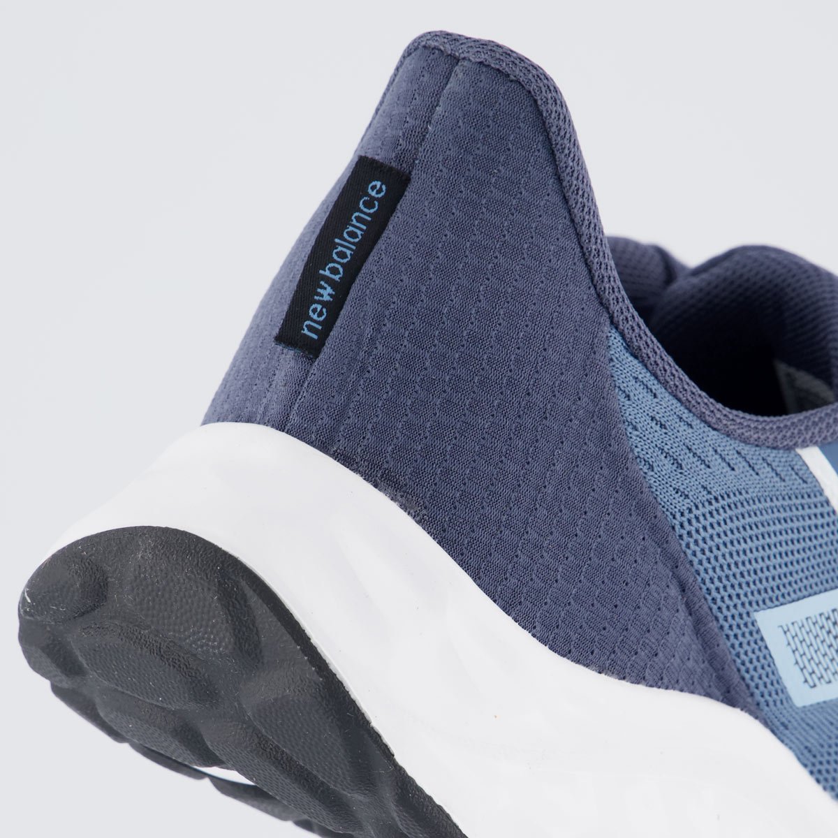 Tênis New Balance Fresh Foam Arishi V4 Azul Azul 6