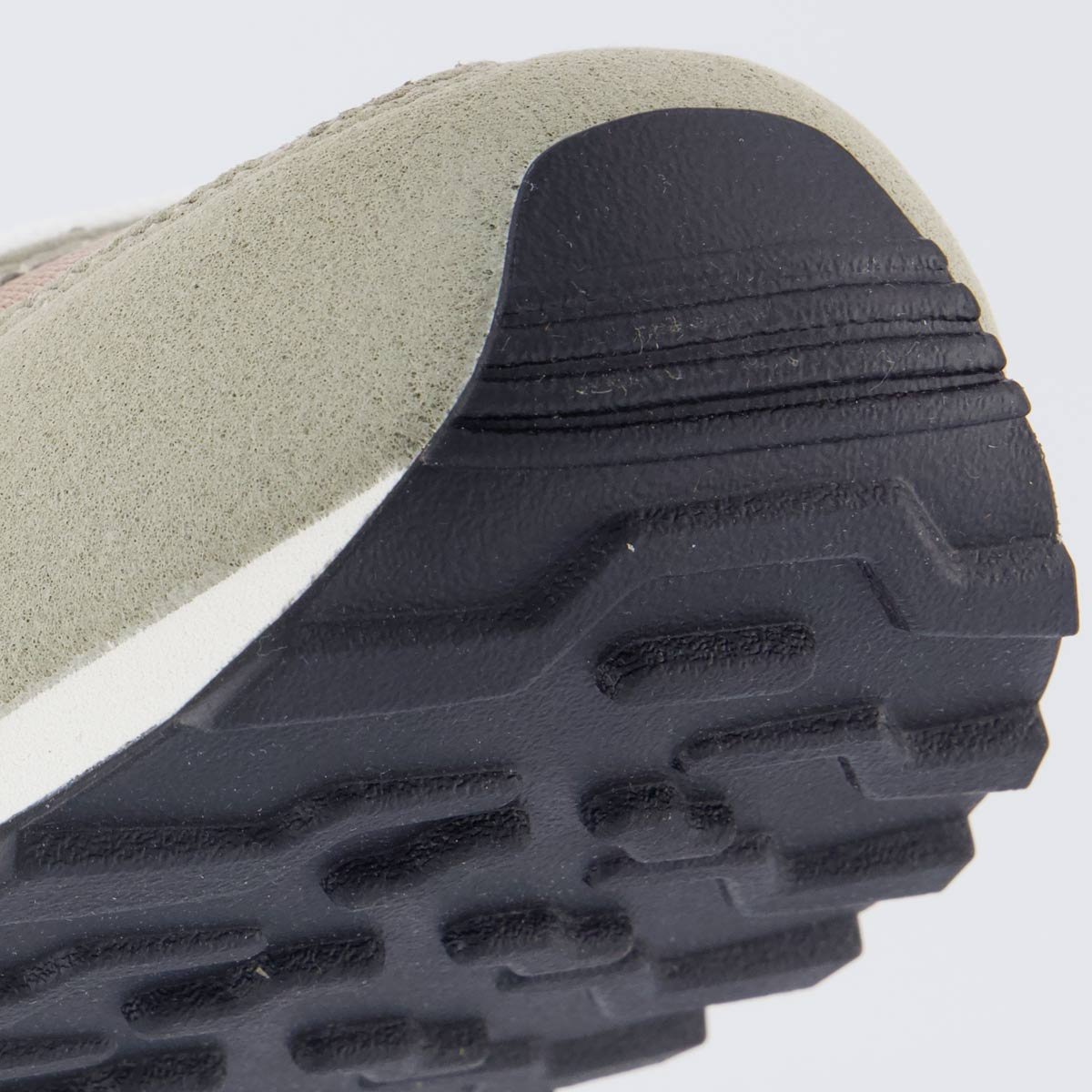 Tênis New Balance 500 V2 Bege e Marrom Bege/Marrom 8