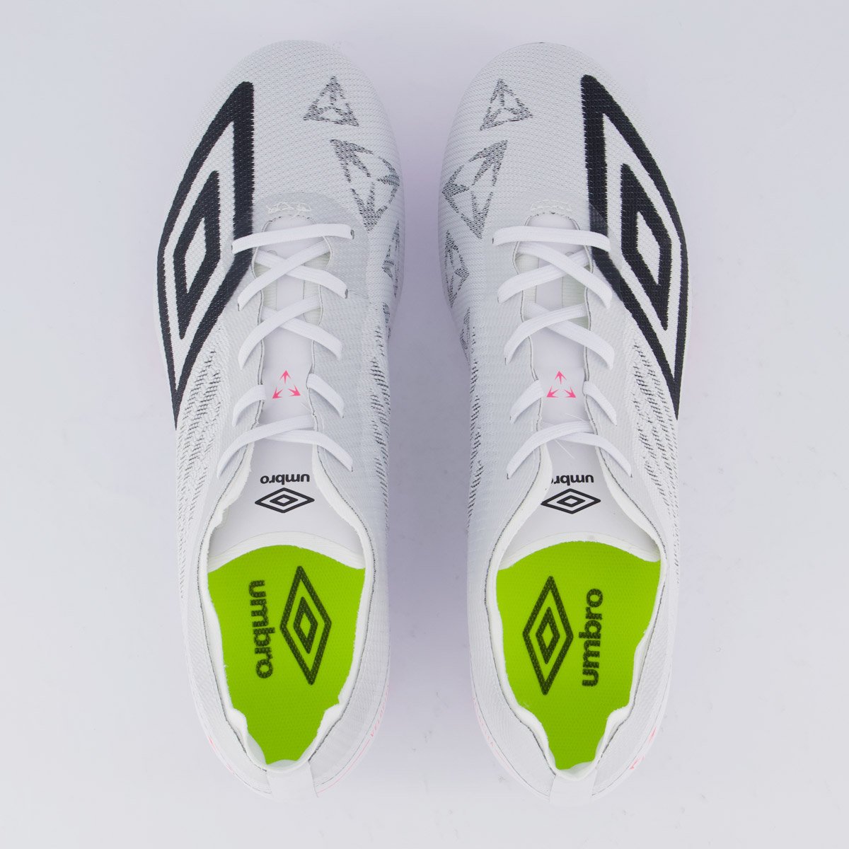 Chuteira Umbro Velocita Décimo Premier Campo Branca e Rosa Branco 4