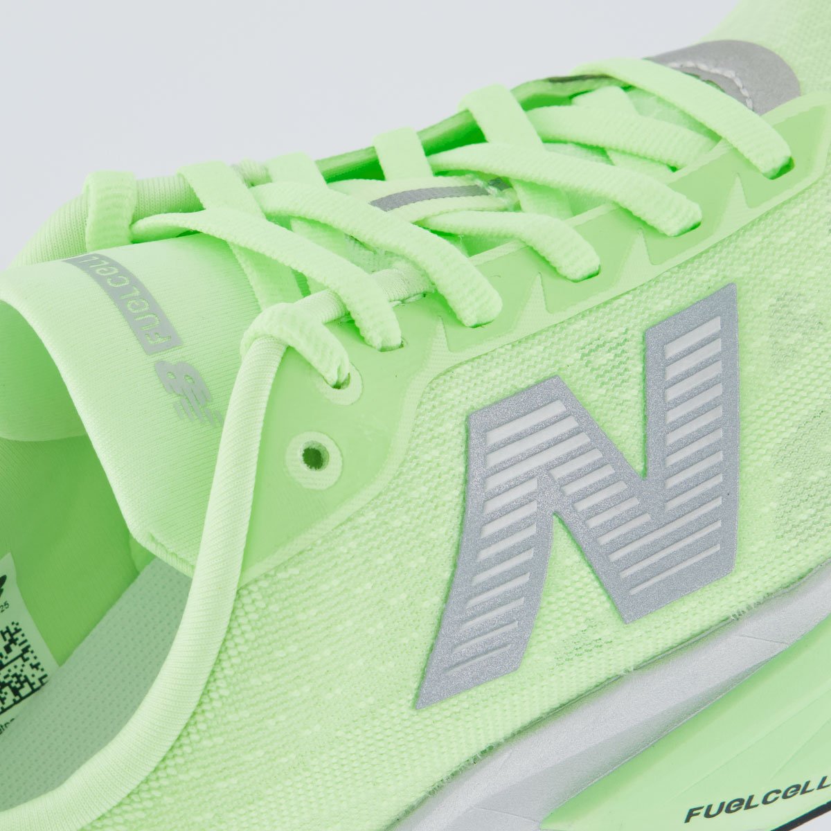 Tênis New Balance Fuelcell Rebel V5 Feminino Verde Verde 7