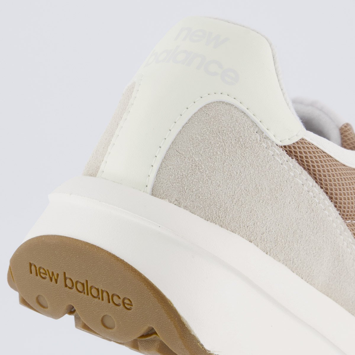 Tênis New Balance 370 V1 Bege Bege 6