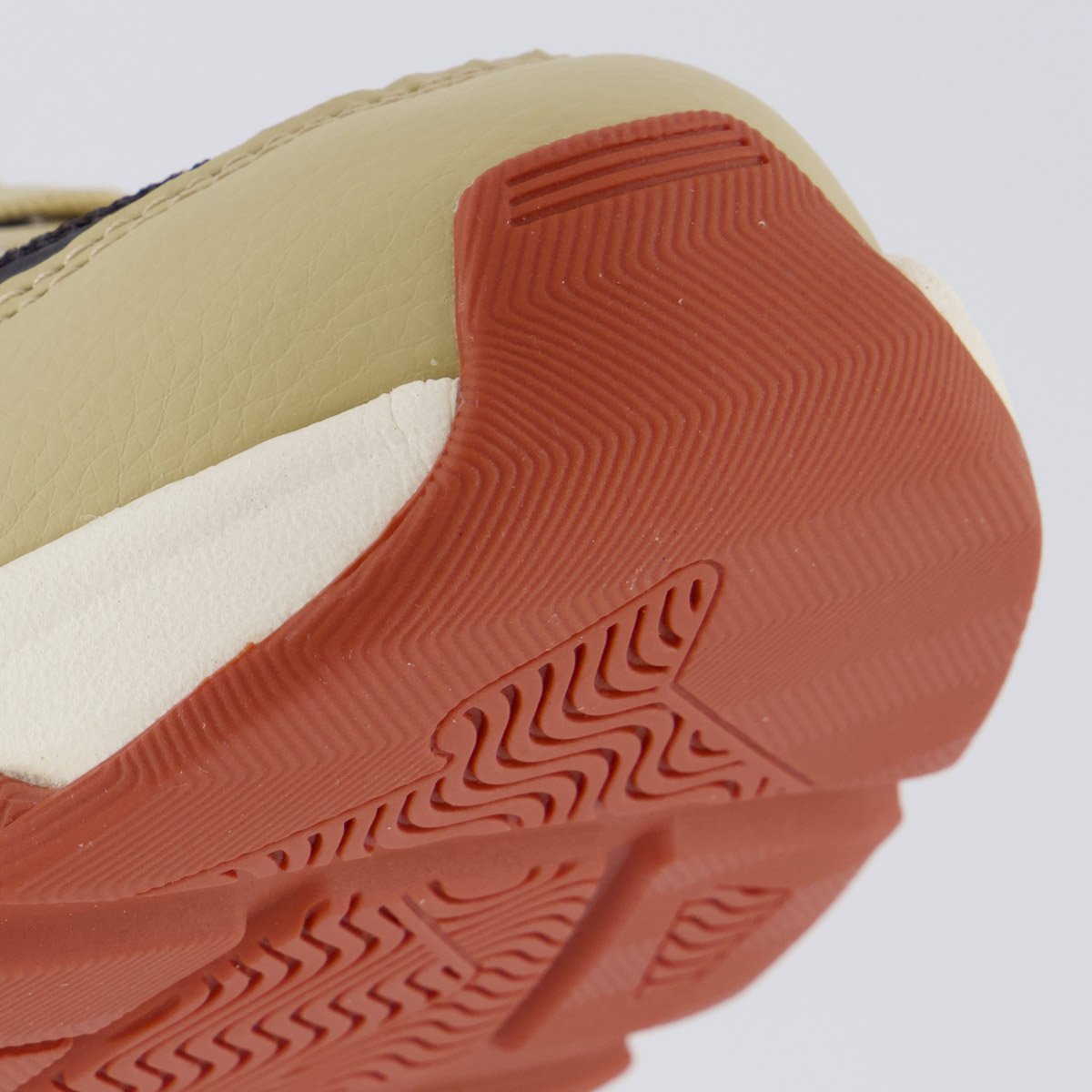 Tenis Puma Trinity Preto e Marrom Multicores 8