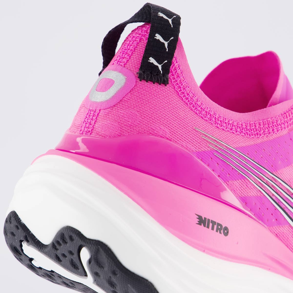 Tenis Puma Foreverrun Nitro WNS Feminino Rosa e Preto Rosa 6