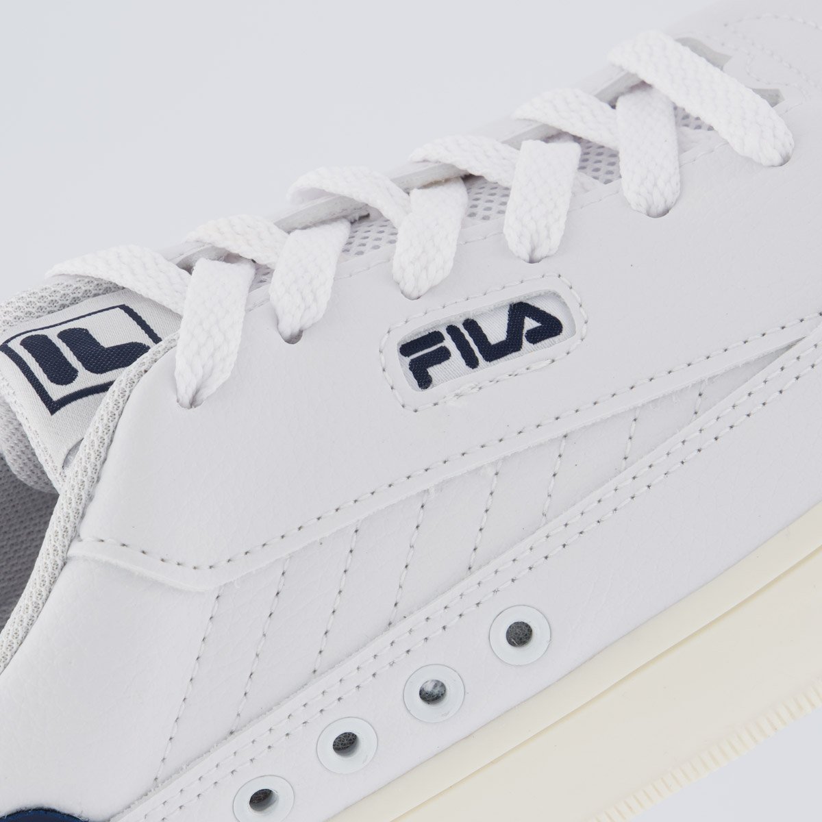 Tênis Fila Vortex Branco e Marinho Branco 7