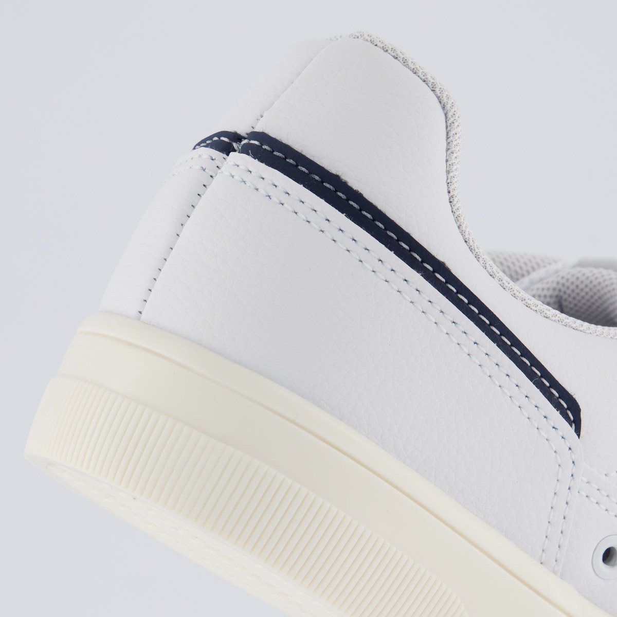 Tênis Fila Vortex Branco e Marinho Branco 6