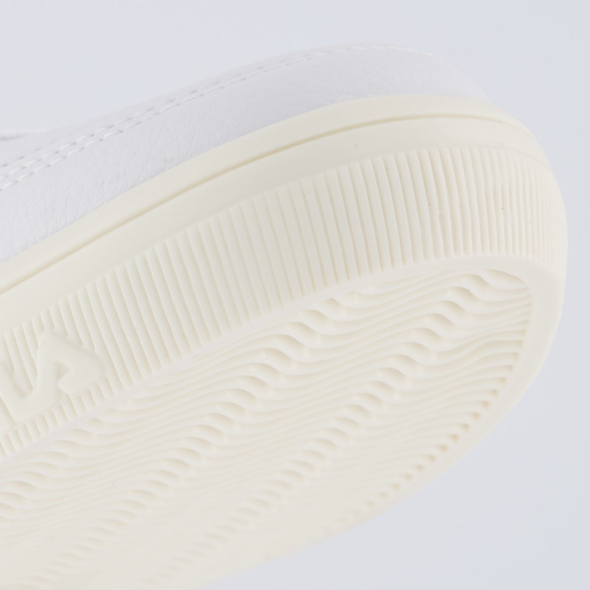 Tênis Fila Vortex Branco e Marinho Branco 8