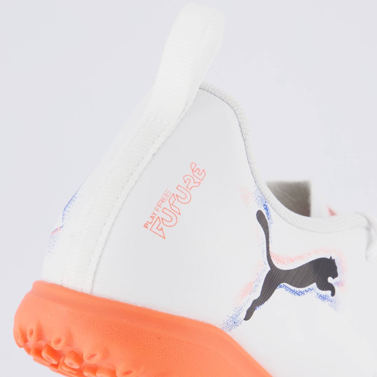 Chuteira Puma Future 8 Play TT Society Juvenil Branca Branco 6