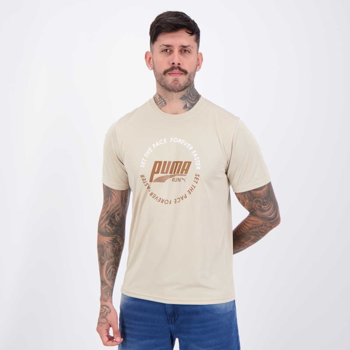 Camiseta Puma Graphic Run Emblem Tee Bege Bege 3