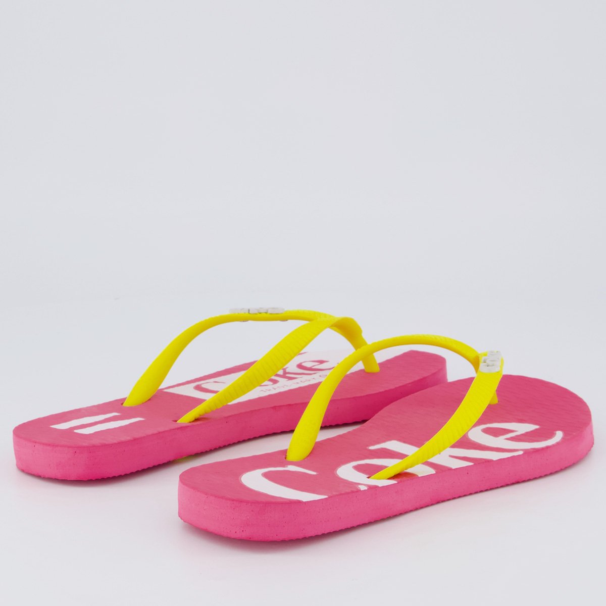 Chinelo Coca Cola Akaroa Feminino Pink e Amarelo Amarelo 4