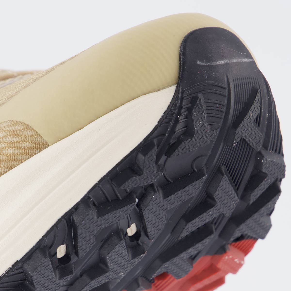 Tênis Fila Skytrail Bege e Oliva Bege 8