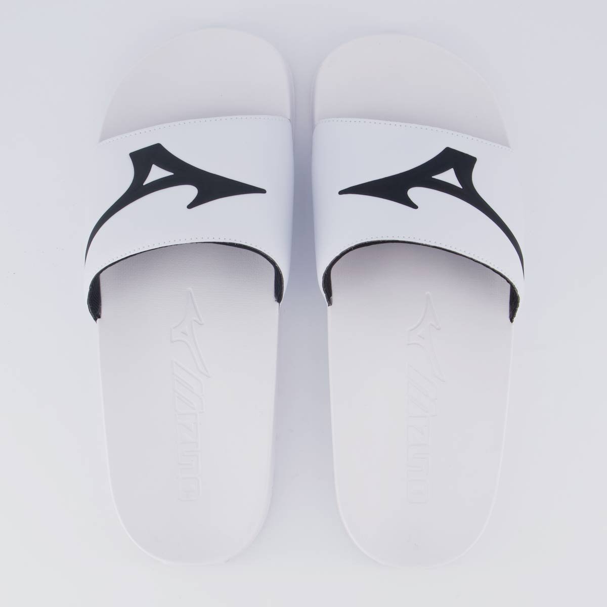 Chinelo Mizuno Slide Basic Branco e Preto