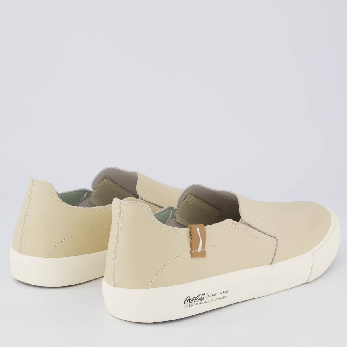 Tênis Coca Cola Philadelphia Leather Bege Bege 3
