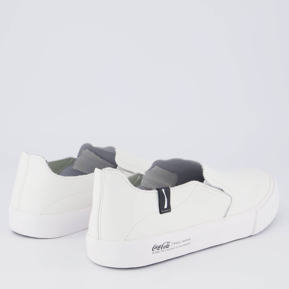 Tênis Coca Cola Philadelphia Leather Branco e Preto Branco 3