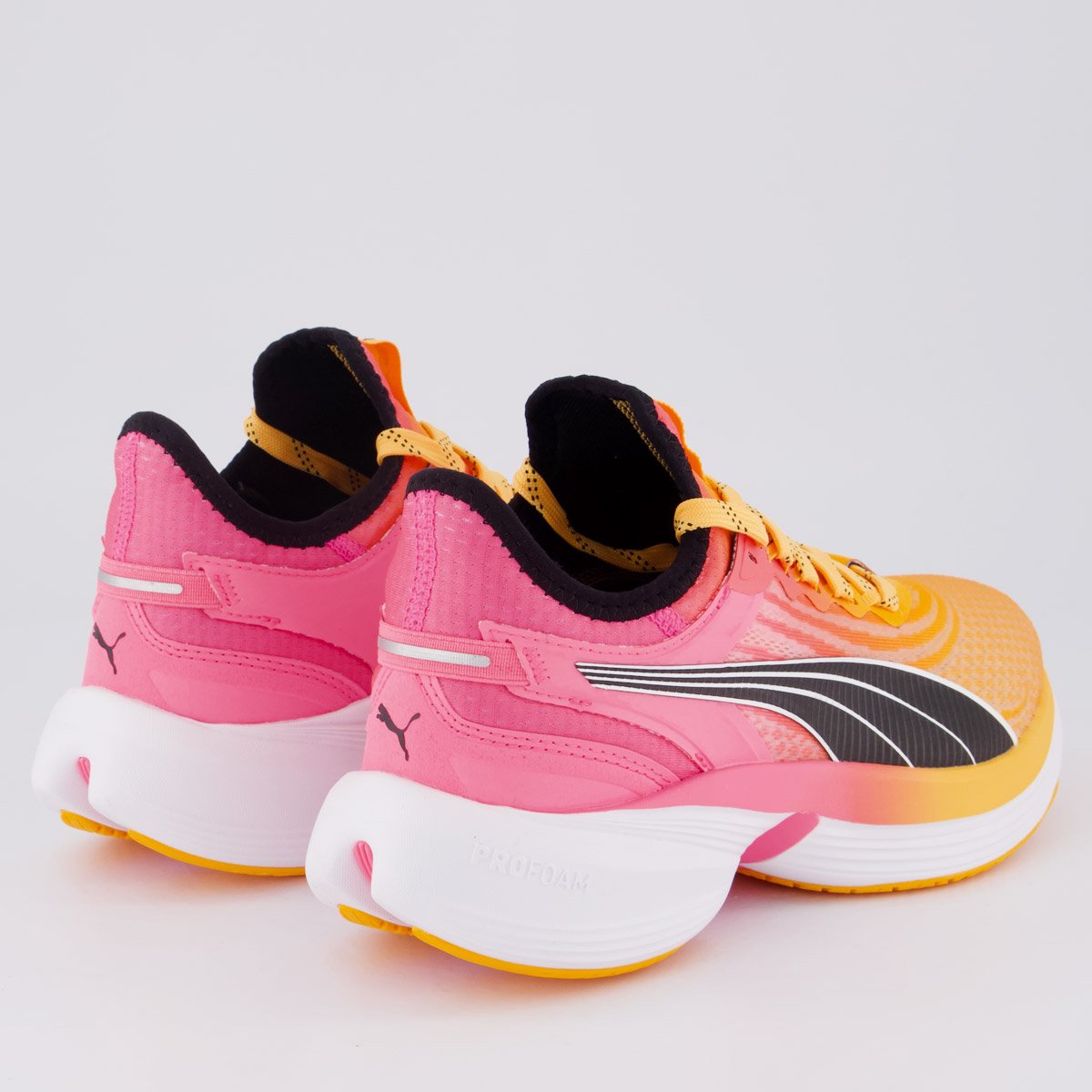 Tenis Puma Conduct Pro WNS Feminino Laranja Laranja/Rosa 3