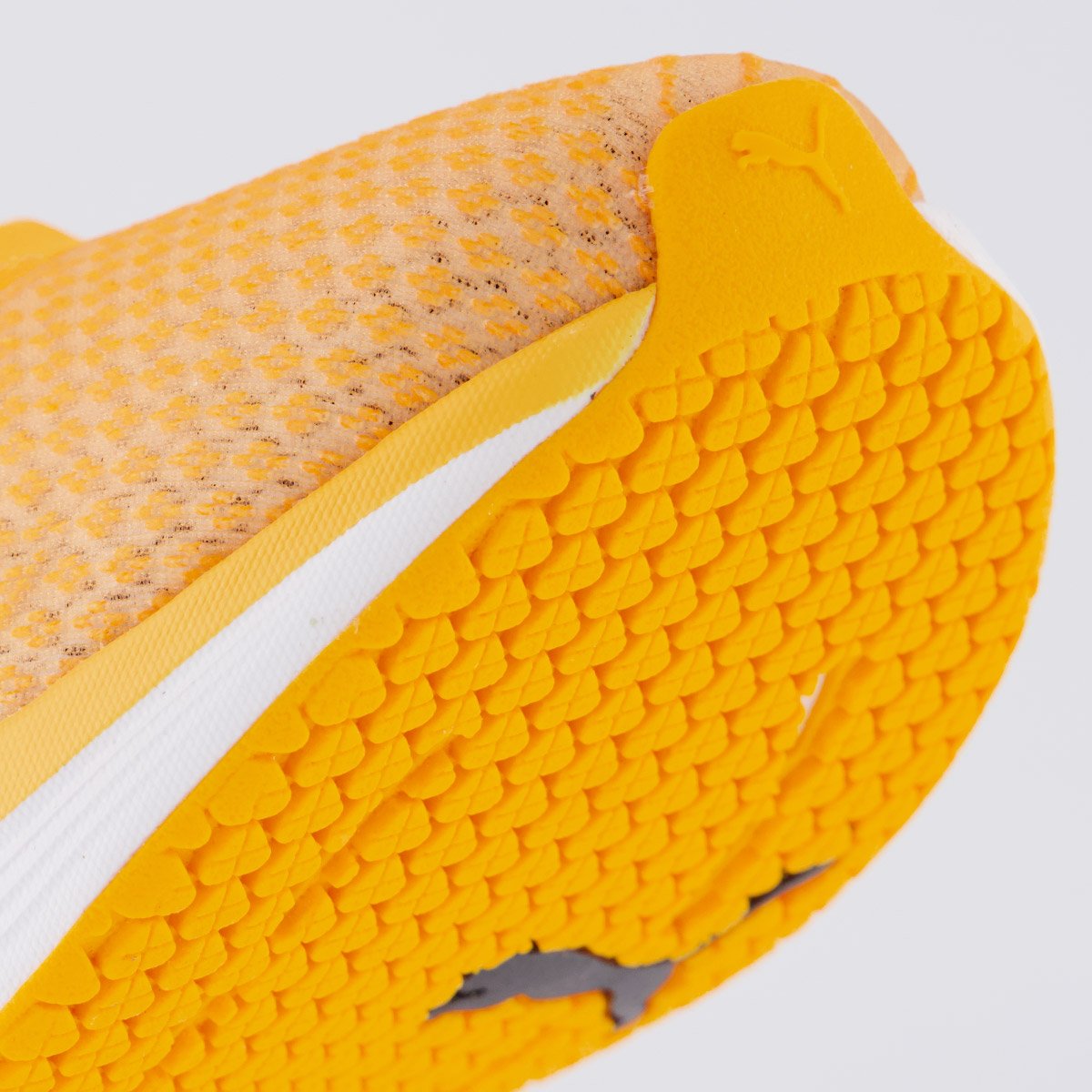 Tenis Puma Conduct Pro WNS Feminino Laranja Laranja/Rosa 8