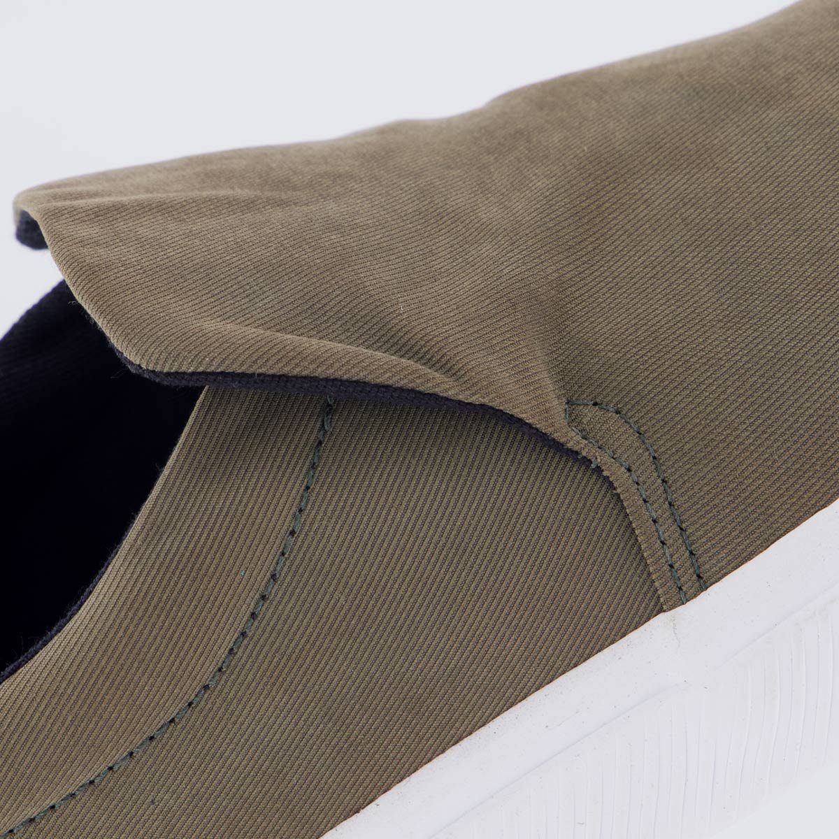 Tênis Aramis Daily Slip Canvas Verde e Branco Vesde Musgo 7